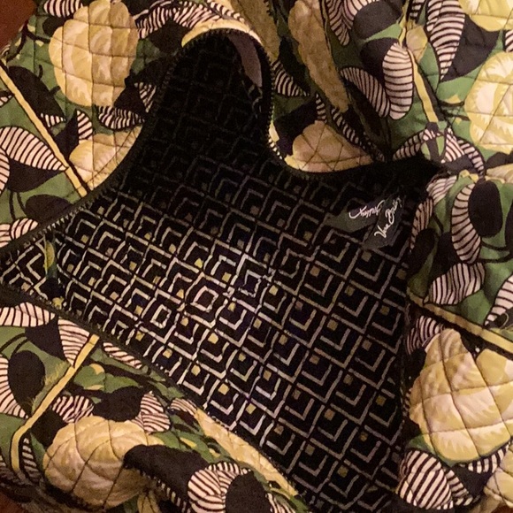 Vera Bradley large tote in green/black/white floral - Picture 2 of 5